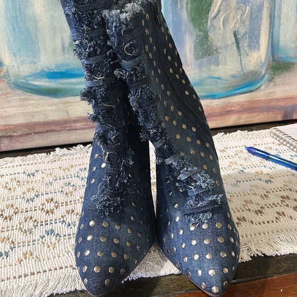 Denim half calf 4 inch heels, blue size 8 1/2 - Picture 4 of 6